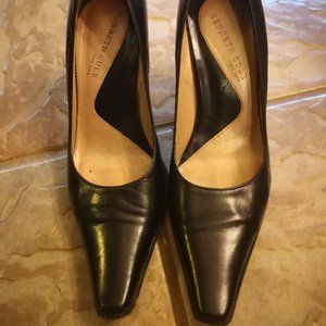 Kenneth Cole New York Black Heels